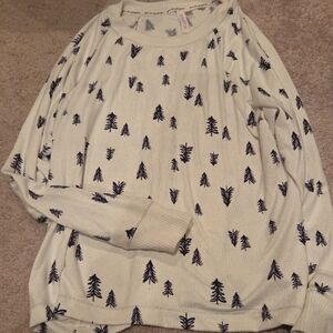 Women's Black Tree Pattern Joyspun Top